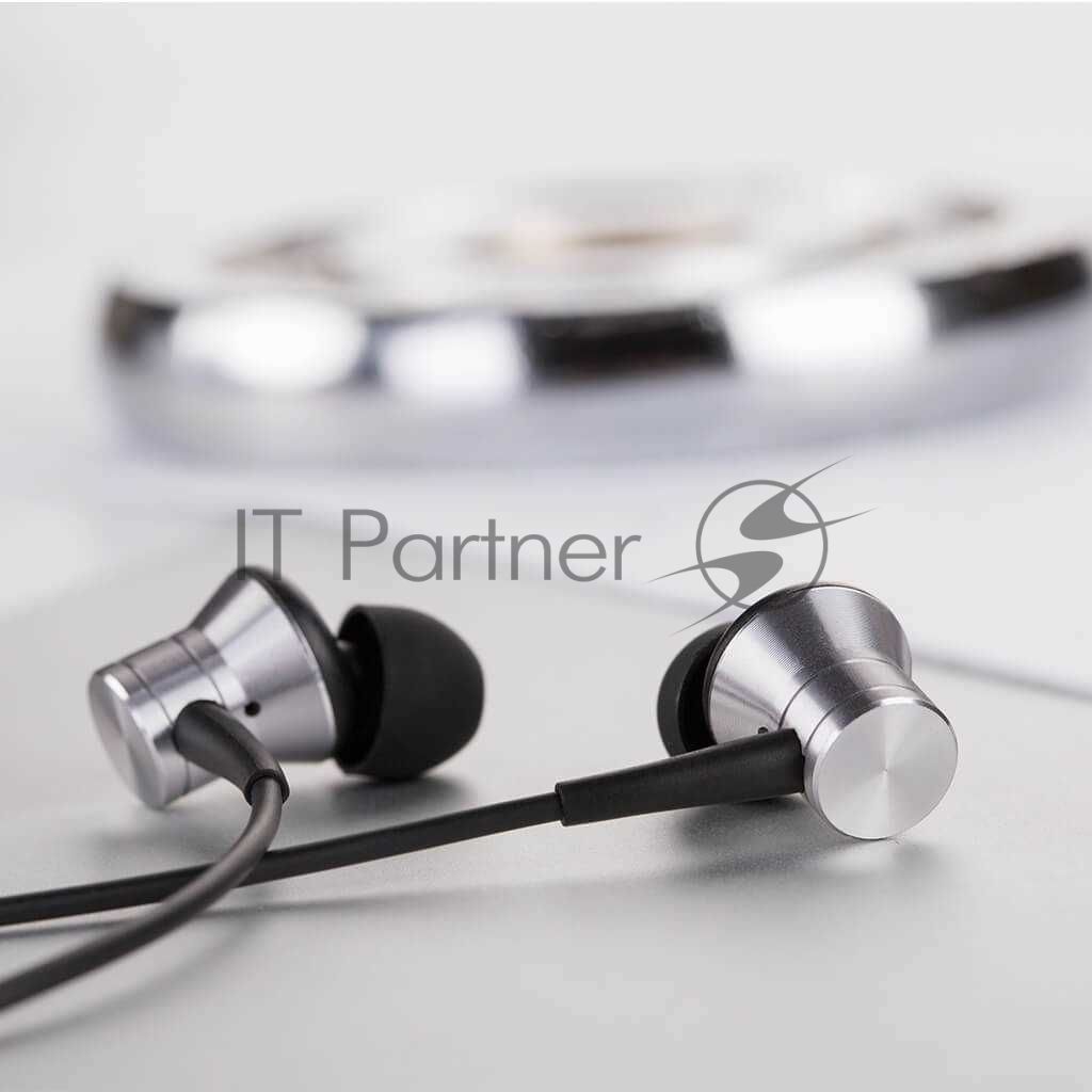 Наушники 1MORE E1009-Silver вставные ( затычки) с микрофоном,20 - 20000 Гц,100 дБ,32 Ом,5 мВт,mini jack 3.5 mm