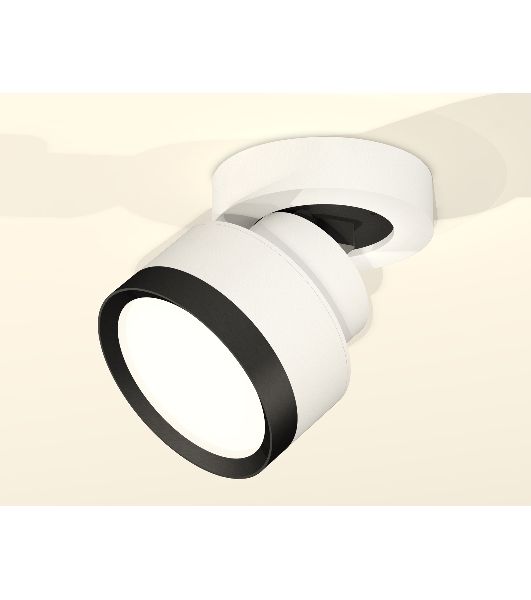 Светильник Ambrella Light XM8101002 SWH/PBK белый песок/черный полированный GX53 (A2228, A2105, C8101, N8113)