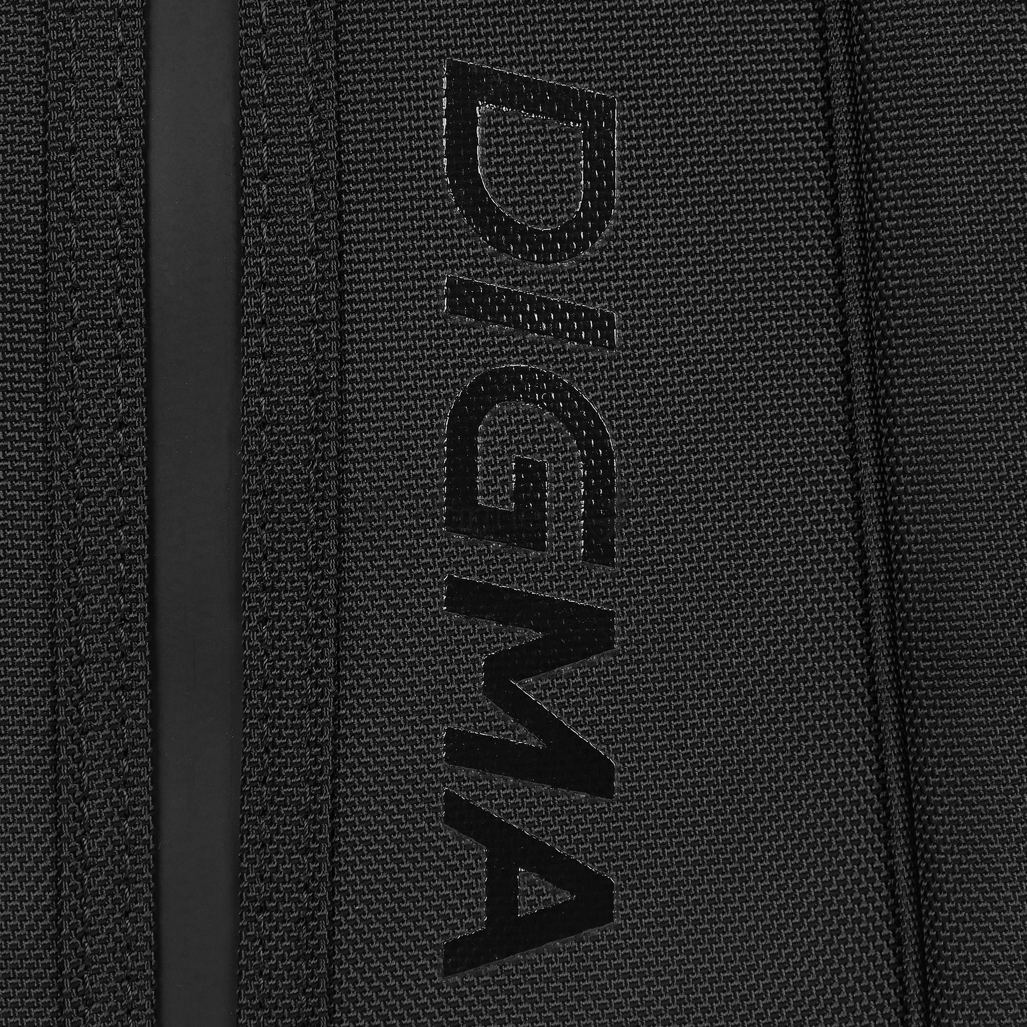 Рюкзак для ноутбука 15.6" Digma Stash S2 черный полиэстер (DGbP15S2BK)