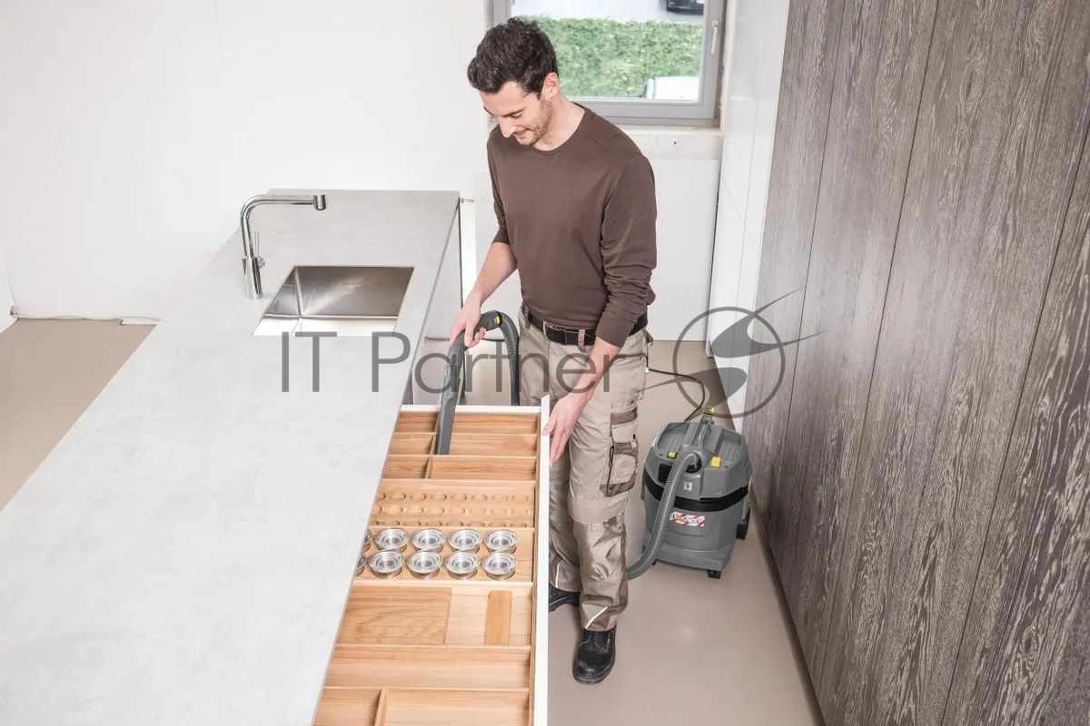 Пылесос строительный Karcher NT 22/1 Ap Te серый, 1300 Вт, уборка сухая/влажная, пылесборник мешок/контейнер, 22 л