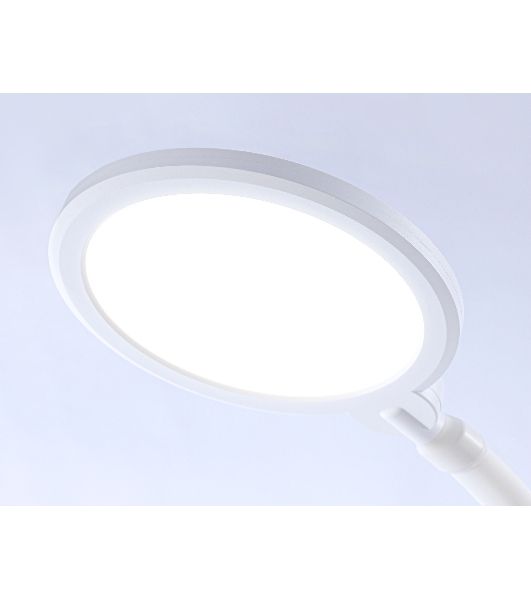 Светильник Ambrella light TR97701 WH белый LED 18W 3000K-6400K 170*230*1650 (ПДУ ИК)