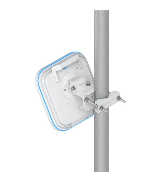 Точка доступа Wi-Fi Ubiquiti UniFi E7 AP Campus 2,4+5+6 ГГц, Wi-Fi 7, 4х4 MU-MIMO, 802.3bt, 1х 10G RJ45, 1х 1G RJ45
