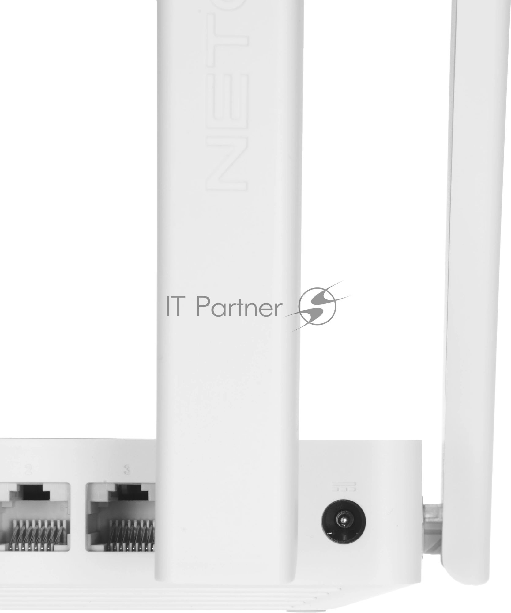 Интернет-центр Netcraze Explorer 4G (NC-4910) с модемом 4G, Mesh Wi-Fi 5 AC1200 и 4-портовым Smart-коммутатором