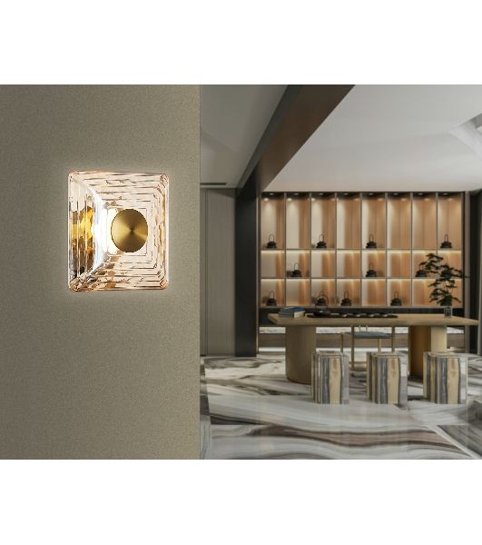 Светильник Ambrella light LH31035 BS/TI латунь/янтарь 6W 3000K 150*150*85