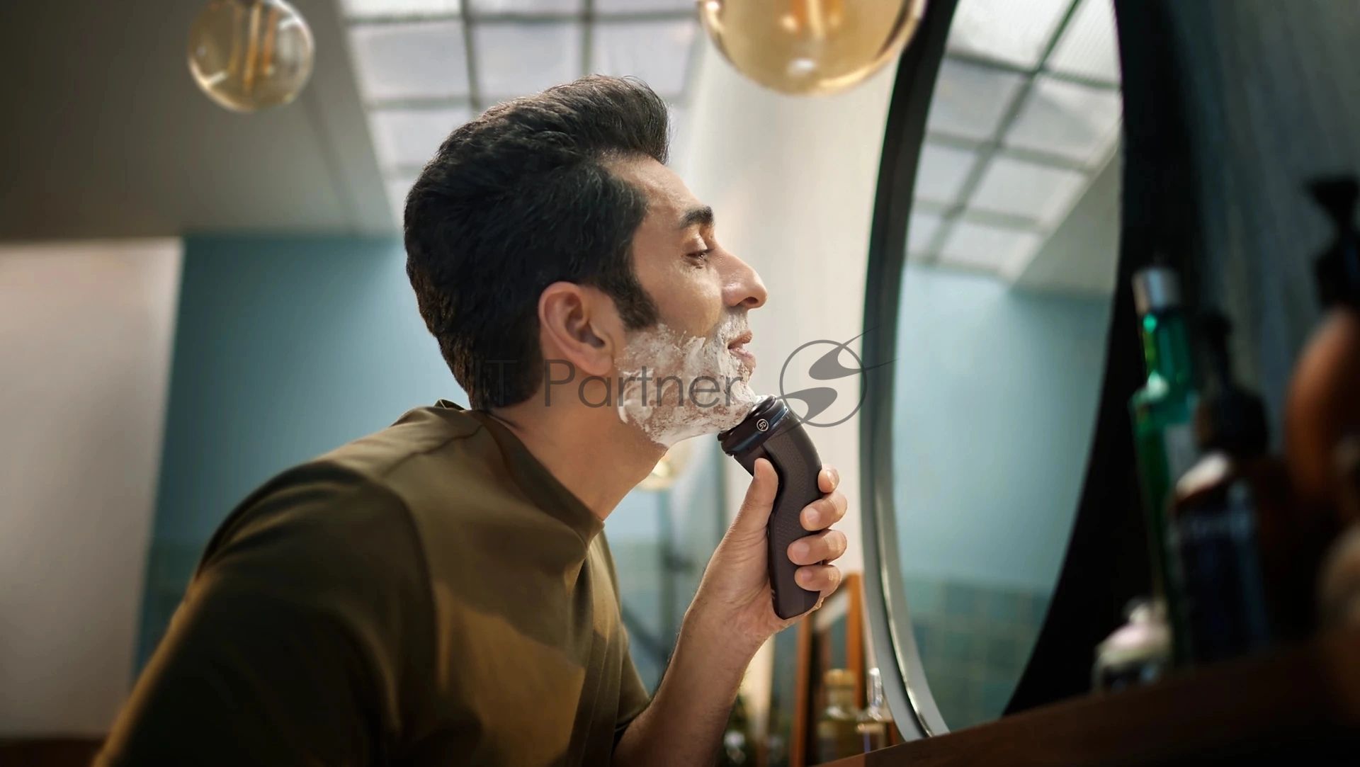 Бритва электрическая Philips S3244/12 черный