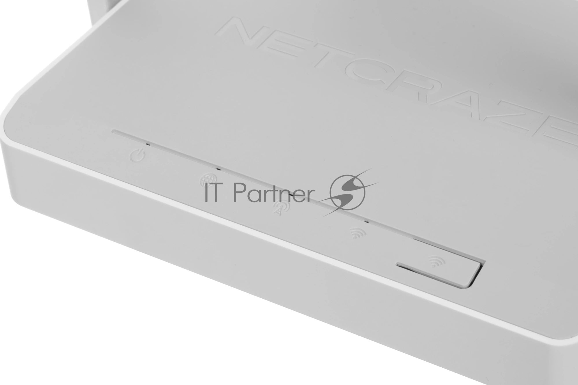 Интернет-центр Netcraze Explorer 4G (NC-4910) с модемом 4G, Mesh Wi-Fi 5 AC1200 и 4-портовым Smart-коммутатором