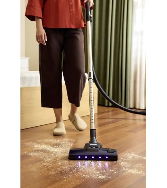 Пылесос Karcher VCC 6 CycloneX белый/черный, 800 Вт, уборка сухая, пылесборник контейнер 1,5 л