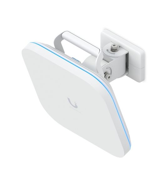 Точка доступа Wi-Fi Ubiquiti UniFi E7 AP Campus 2,4+5+6 ГГц, Wi-Fi 7, 4х4 MU-MIMO, 802.3bt, 1х 10G RJ45, 1х 1G RJ45