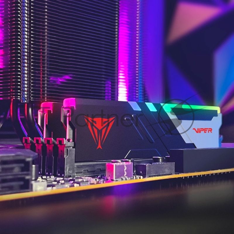 Оперативная память Patriot Memory Viper Venom, DDR5, 64GB (2x32GB), 6000 MHz, CL30, DIMM, с радиаторами, RGB, серебристый/черный