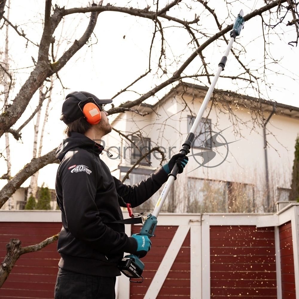 Высоторез Makita DUA200RF01аккум.