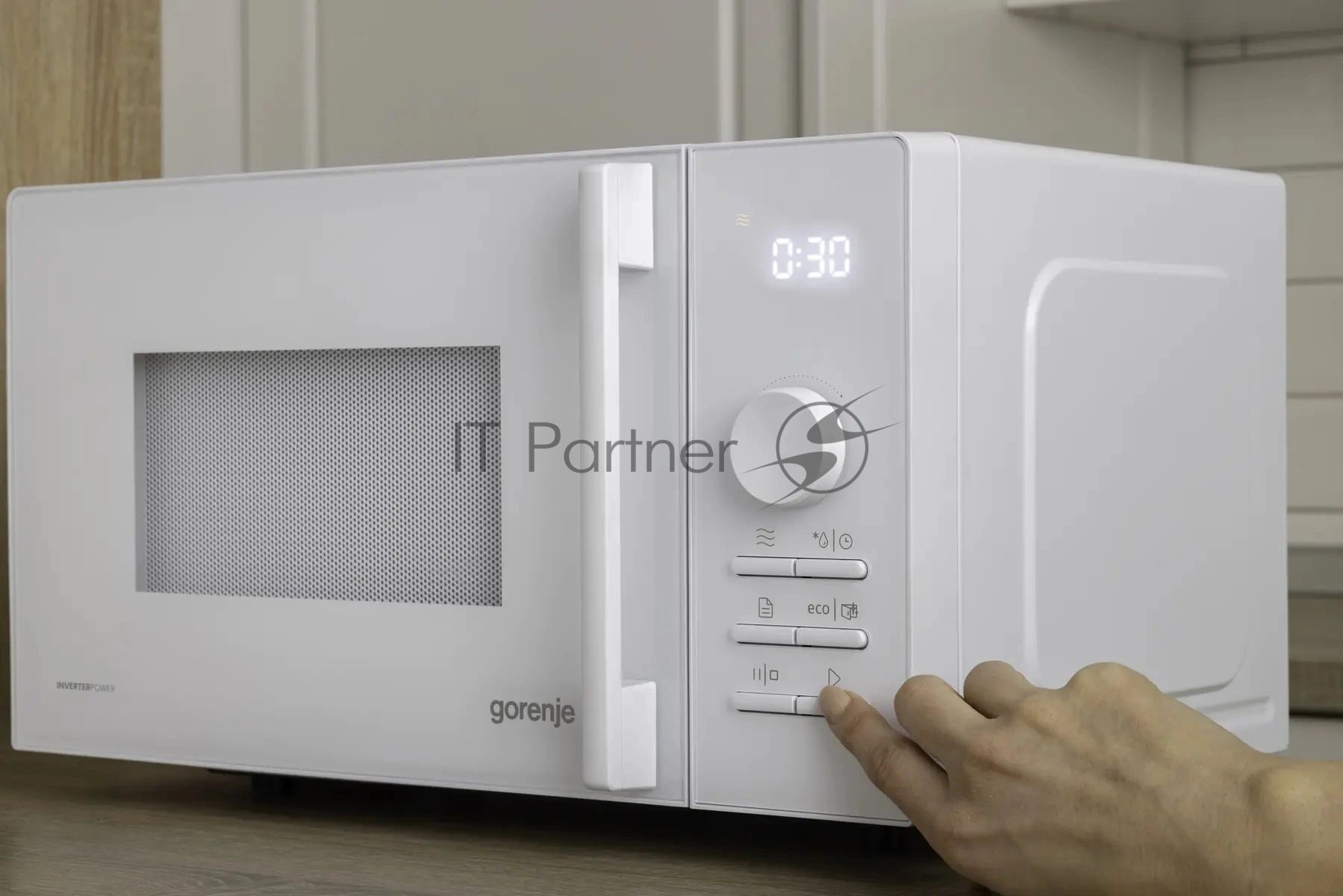 Микроволновая Печь Gorenje MO20A3W5 20л. 800Вт белый