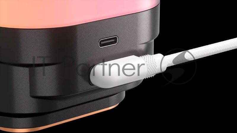 Система жидкостного охлаждения Water Cooling System Corsair iCUE LINK TITAN 240 RX LCD (240мм, белый, RGb/Fans: 2x120мм, 73.5CFM, 36dBA, 2100RPM/S: 1851, 1700, AM5, AM4)