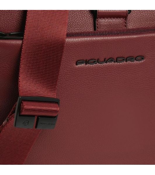 Деловая сумка мужская Piquadro Russel CA4021W137/CU с отделением для ноутбука 15.6" красное дерево натур.кожа