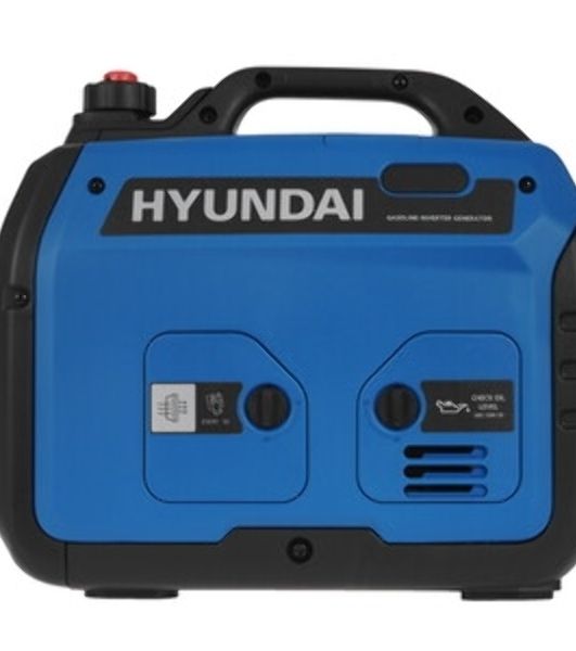 Электрогенератор бензиновый инверторный Hyundai HHY 3050Si, 3.3 кВт, 59 дБ, 22 кг