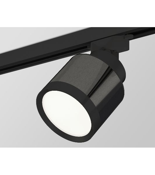 Светильник Ambrella light XT8115001 DCH/SBK/PBK черный хром/черный песок/черный полированный GX53 (A2526, A2106, C8115, N8113)
