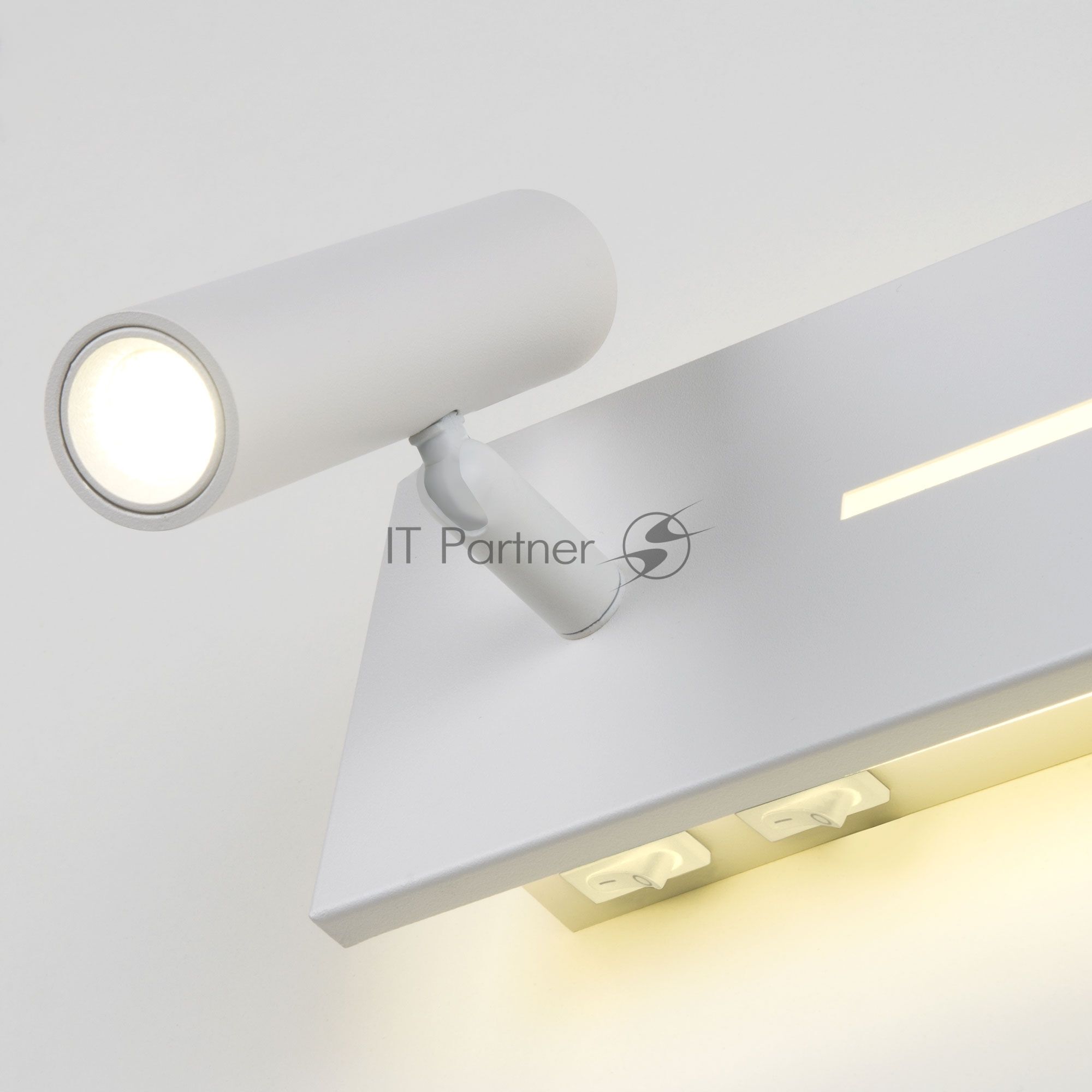 Светильник настенный светодиодный Tuo LED MRL LED 1117 белый