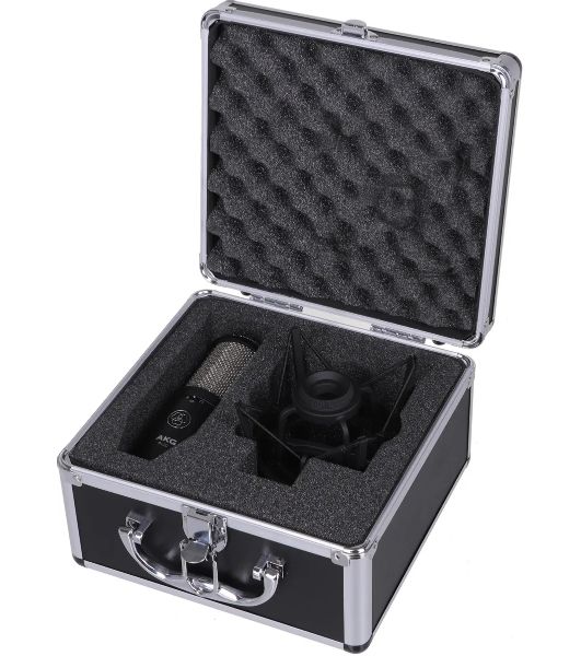 Микрофон AKG P420 3101H00430