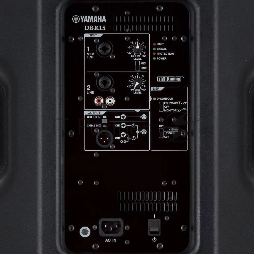 Акустическая система Yamaha DBR15 активная, 15", 1000W, 50Hz 20kHz, 132dB SPL, вход1: Combo x1, вход2: Combo x 1 + RCA pin x 2 (небалансный), OUTPUT: XLR3-32 x 1 (CH1 проходной или CH1+CH2 Mix). Гнездо 35мм