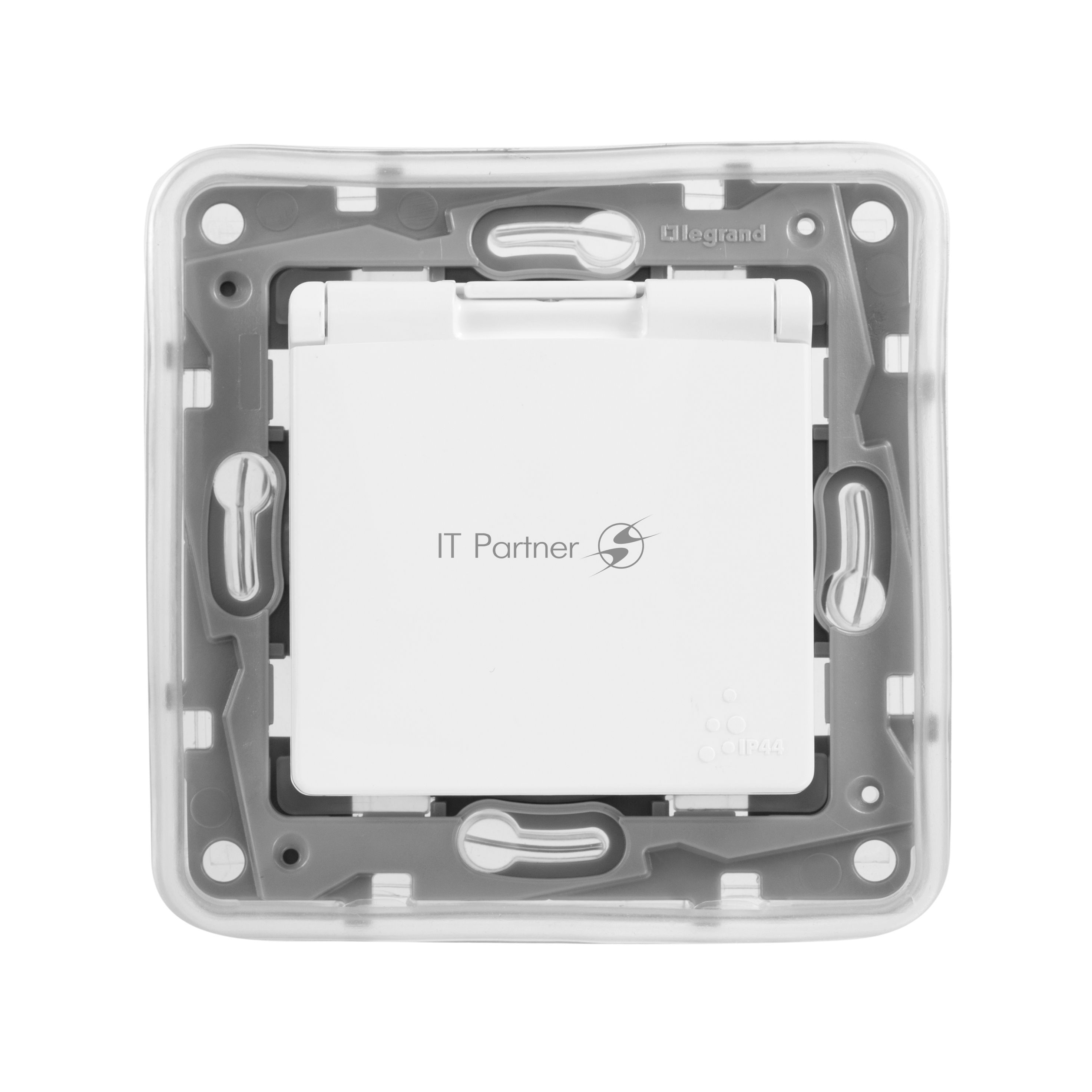 Розетка ETIKA 2К+З, IP44, бел. ETIKA Розетка 2К+З, IP44, бел.