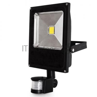 Прожектор GLANZEN FAD-0013-50 светодиодный c датчиком движения 50Вт 6000 к sip