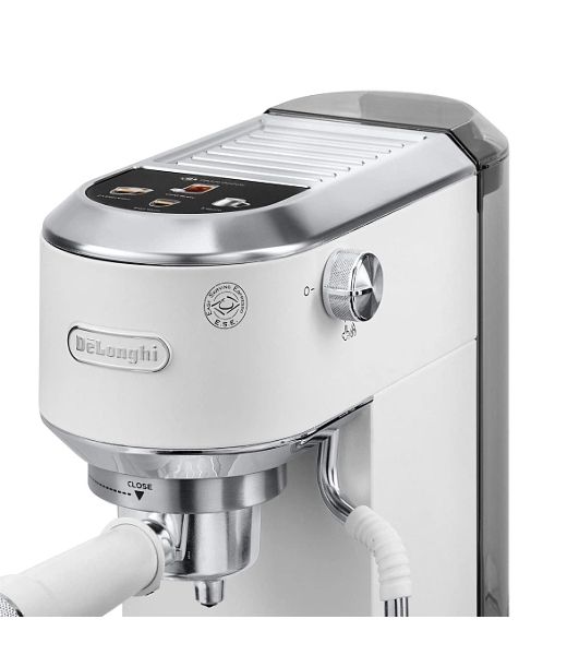 Кофеварка рожковая DeLonghi EC890.WI белый, молотый, 1,1 л, 1450 Вт, 15 бар