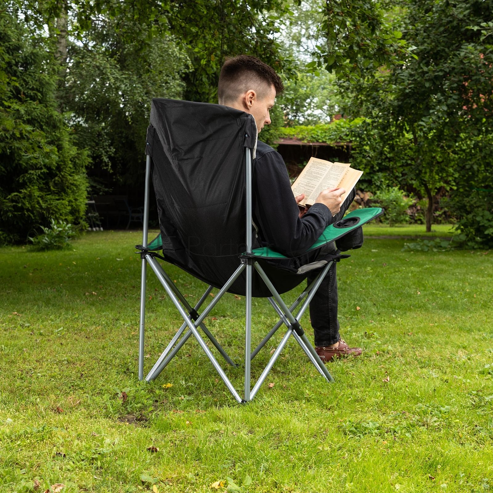 Кресло складное Palisad Camping с подлокотниками и подстаканником 60x60x110/92 см