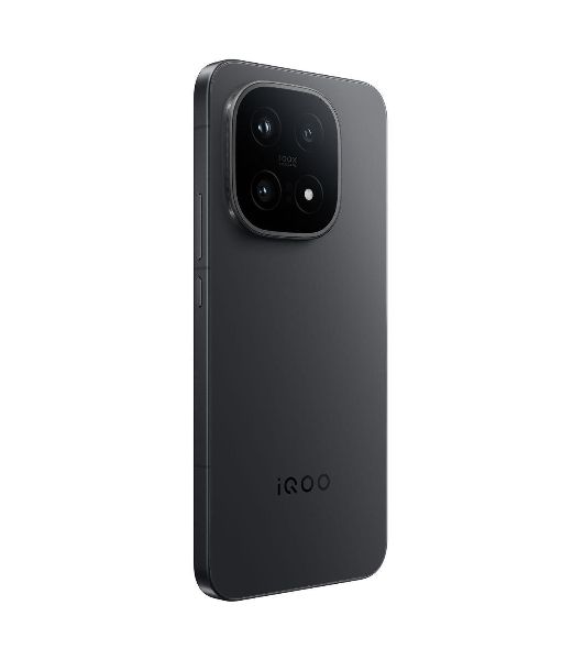 Смартфон iQOO 15 12/256Gb черный