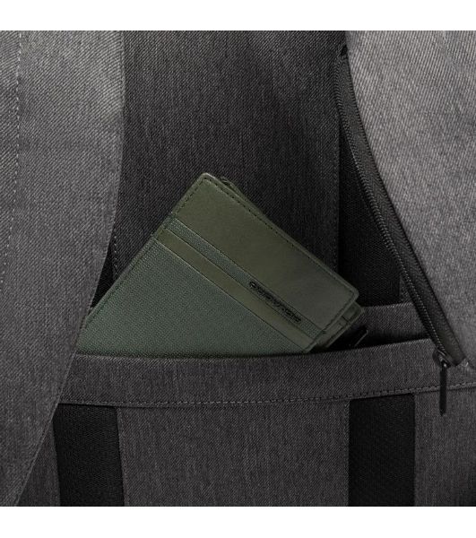 Рюкзак мужской Piquadro Brief2 CA4818BR2/GRN серый/черный нейлон/натур.кожа