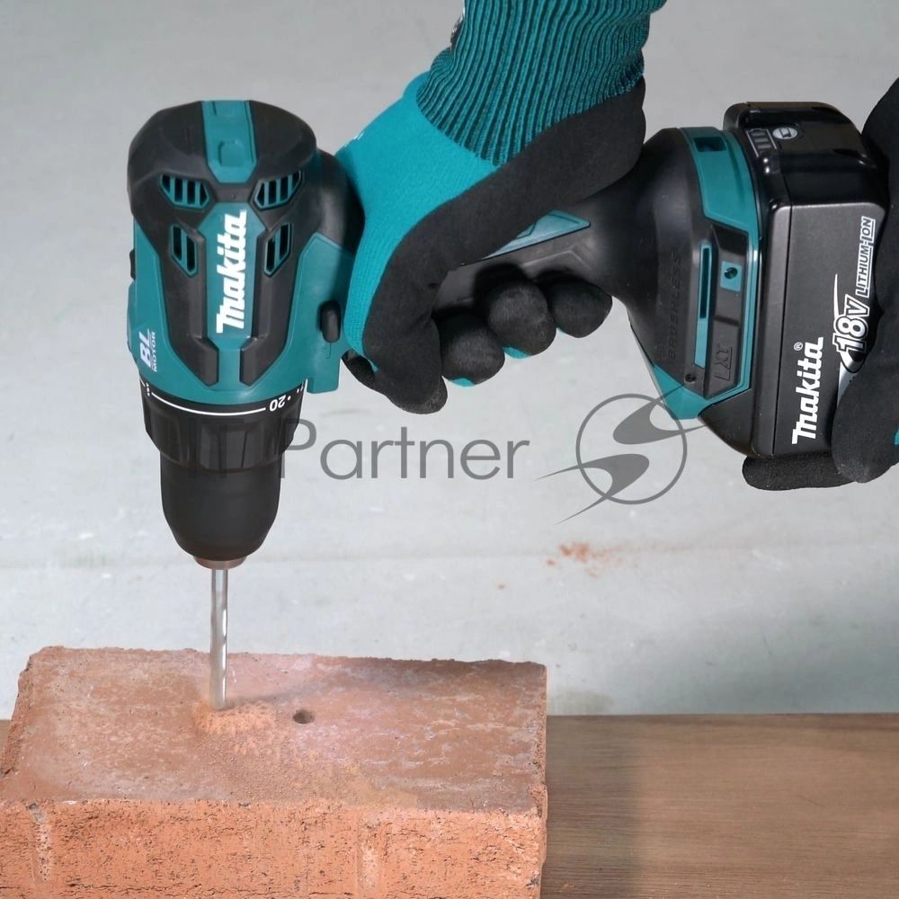Дрель-шуруповерт Makita DHP490WV аккум. патрон:быстрозажимной (кейс в комплекте)