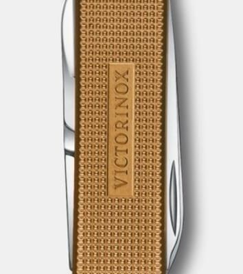Нож перочинный Victorinox Classic SD Alox LE 2025 Stone Red (0.6221.L25) 58мм 5функц. красный подар.коробка