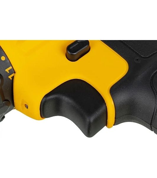 Дрель-шуруповерт DeWalt DCD771D2-QW, 18 В, 2 Ач, 42 Нм, щеточный