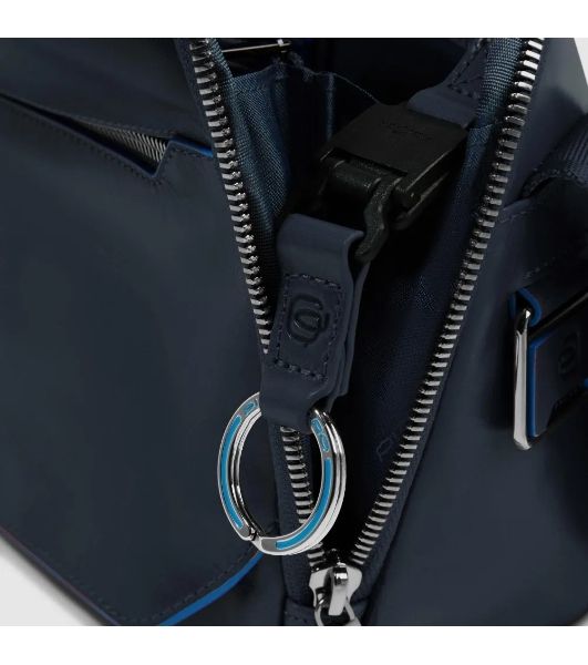 Сумка Piquadro Blue Square CA6900B2/BLU2 темно-синяя натур.кожа
