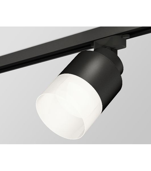 Светильник Ambrella light XT8111002 SBK/FR черный песок/белый матовый GX53 (A2526, A2106, C8111, N8402)