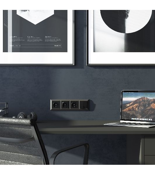 Розетка с заземлением, шторками и USB тип A+C (черный)