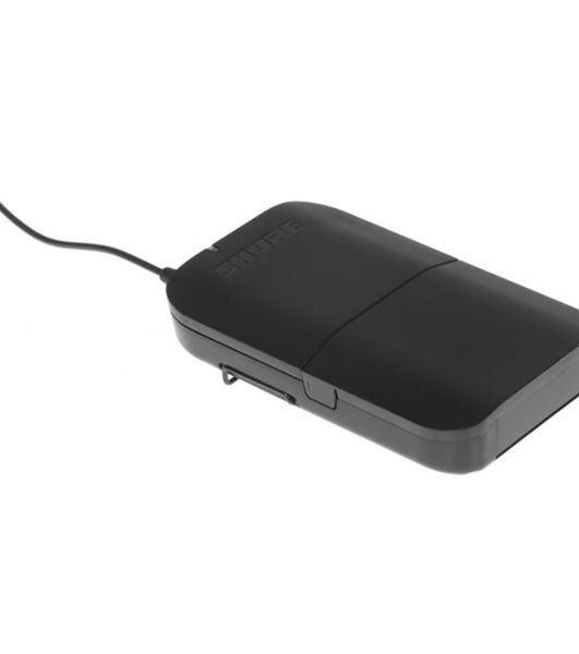 Микрофонная система SHURE SLXD14E/SM35-H56 беспроводная, одноканальная, с поясным передатчиком SLXD1 и головным микрофоном SM35. Частота UHF 518-562 МГц