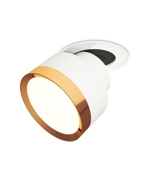 Светильник Ambrella Light XM8101503 SWH/PYG белый песок/золото желтое полированное GX53 (A2241, A2105, C8101, N8124)