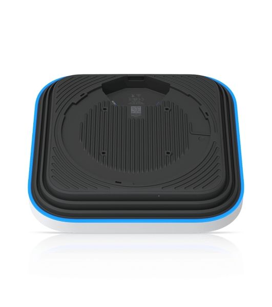 Точка доступа Wi-Fi Ubiquiti UniFi E7 AP 2,4+5+6 ГГц, Wi-Fi 7, 4х4 MU-MIMO, 802.3bt, 1х 10G RJ45, 1х 1G RJ45