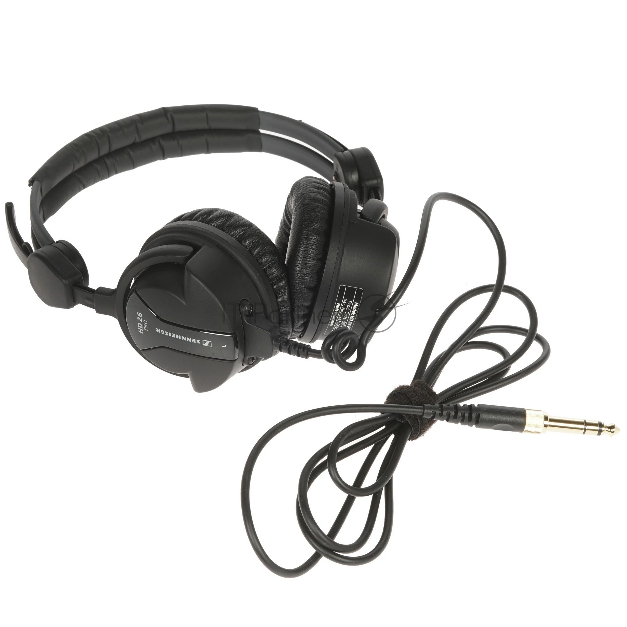 Проводные наушники Sennheiser HD 26 Pro черный, накладные, Jack 3.5/6.3 мм, складная чашка