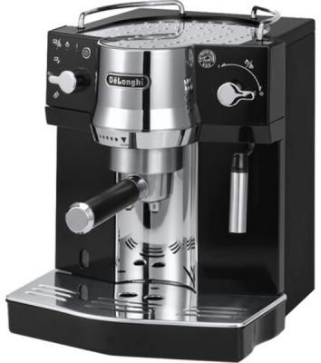 Кофеварка эспрессо DeLonghi EC820.B 1450Вт серебристый/черный