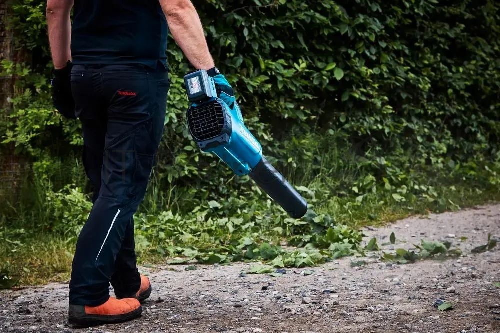 Воздуходувка Makita DUB184Z пит.:от аккум. синий/черный