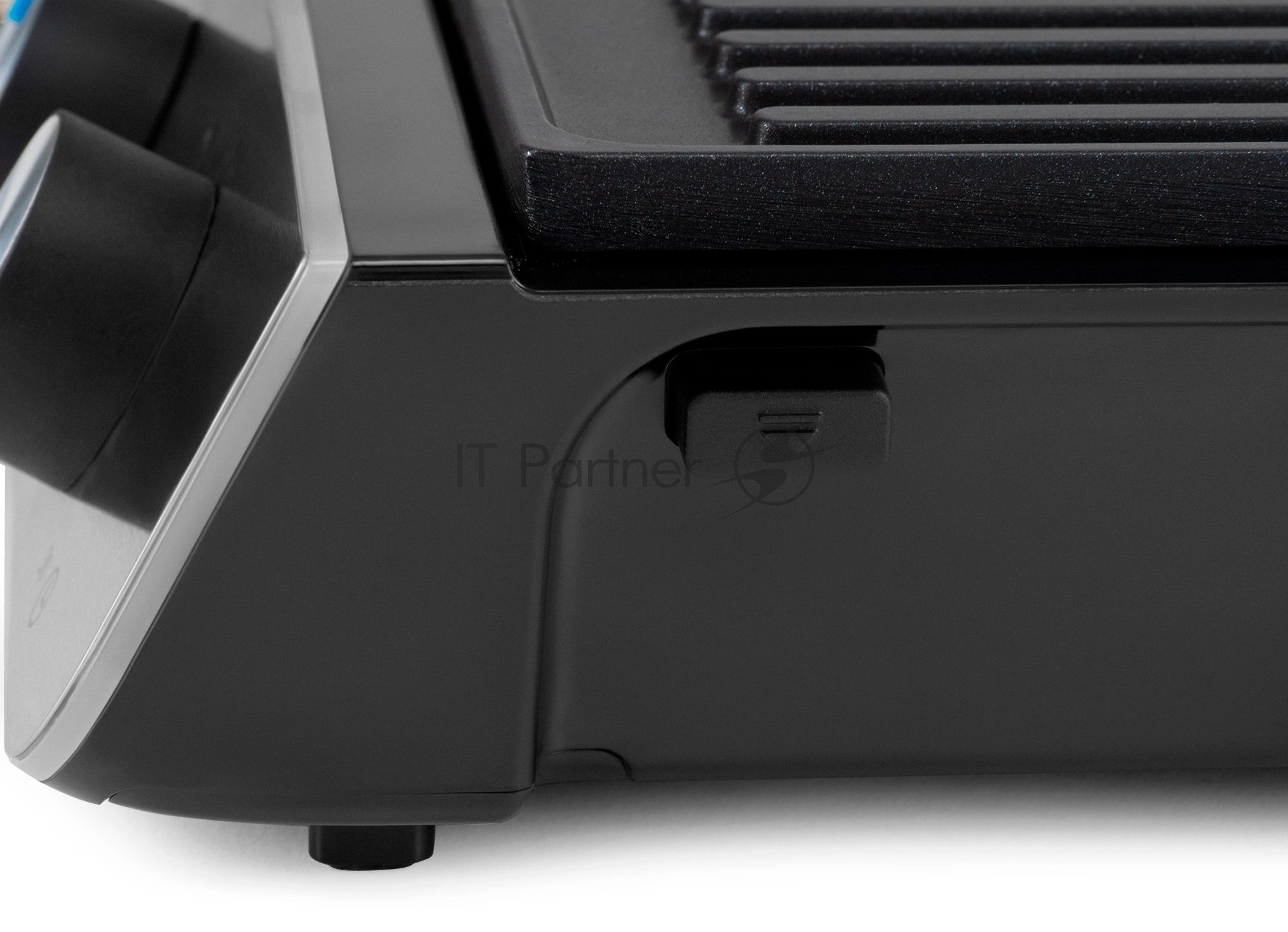 Гриль электрический Domfy Metal DSM-EG502 2200Вт черный/серебристый