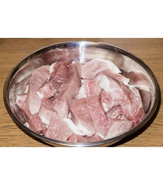 Мясорубка электрическая CASO FW 2000 серебристый, 2000 Вт, 2.5 кг/мин, реверс, защита от перегрузки, насадки - 5