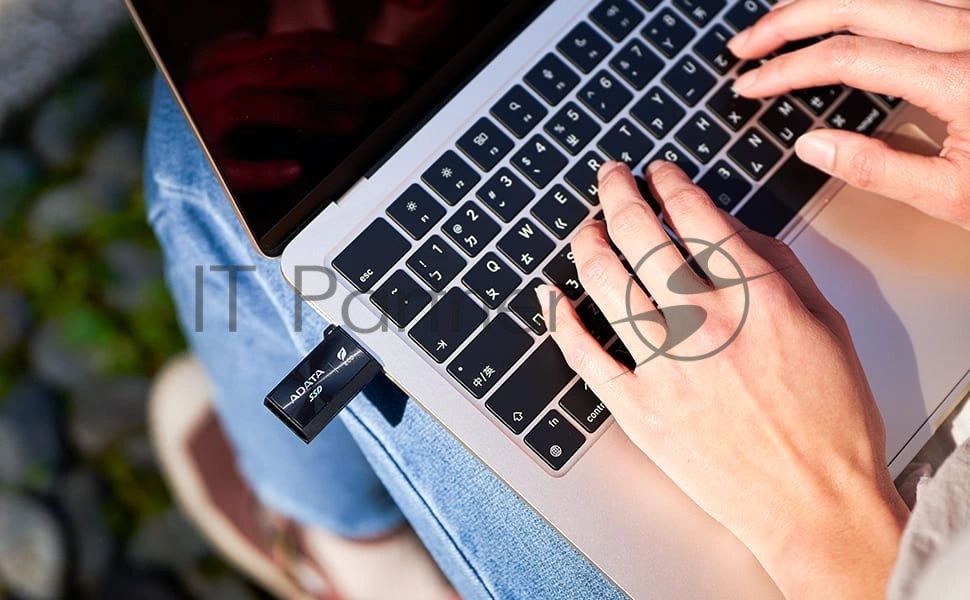 Внешний SSD ADATA SC730, 512 Gb, USB 3.2 Gen 2 Type-A/Type-C, R/W 600/600, черный