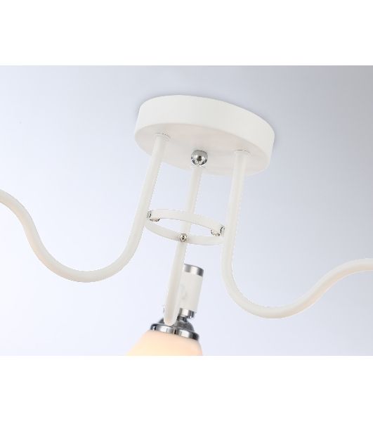 Светильник Ambrella light TR303302/3 WH/CH/FR белый/хром/белый матовый E27*3 max 60W D600*270
