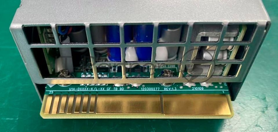Блок питания серверный Server power supply Qdion Model U1A-D1300-L P/N:99MAD11300I1170114 CRPS 1U Module 1300W Efficiency 80 Plus Platinum, Gold Finger (option), Cable connector: C14