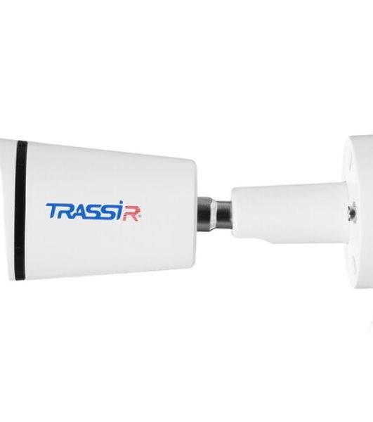 Уличная 8Мп IP-камера TRASSIR TR-D2181IR3 v3 3.6 с ИК-подсветкой.