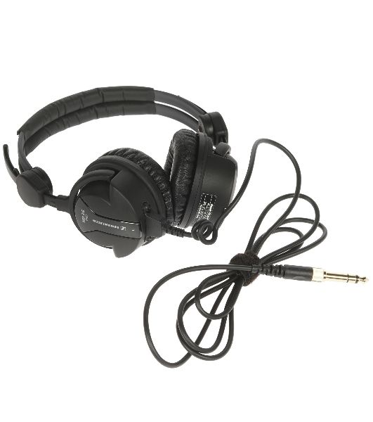 Проводные наушники Sennheiser HD 26 Pro черный, накладные, Jack 3.5/6.3 мм, складная чашка