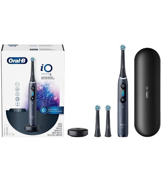 Электрическая зубная щетка Oral-B Vitality iO Series 8 черный