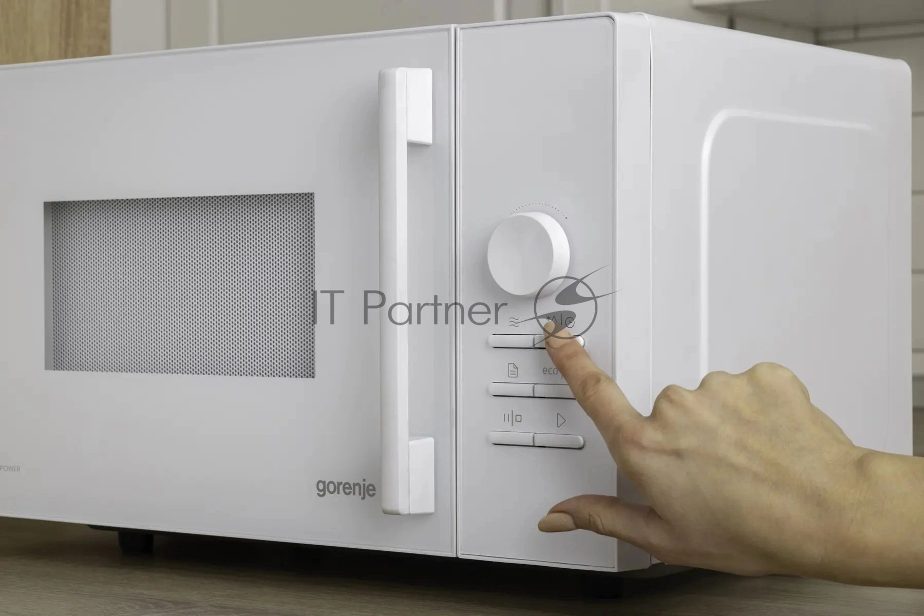 Микроволновая Печь Gorenje MO23A3W5 23л. 800Вт белый