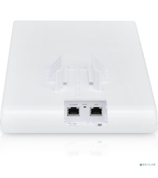 Точка доступа Ubiquiti UAP-AC-M-PRO Mesh-точка доступа 2.4+5 ГГц, 802.11ac/n/a/g/b, 2х 1G Ethernet, 802.3af